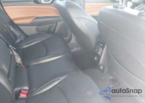 2025 Jeep Compass Limited 4X4 z USA, uszkodzony, nr VIN 3C4NJDCN5ST535638